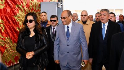 محافظ دمياط في زيارة لكنيسة العذراء مريم للمشاركة في الاحتفال بعيد الميلاد المجيد