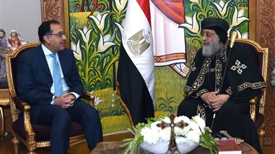 رئيس الوزراء يهنئ البابا تواضروس بمناسبة عيد الميلاد المجيد