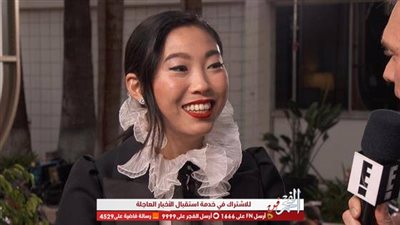 أكوافينا تهدي الـ جولدن جلوب إلى هذا الرجل