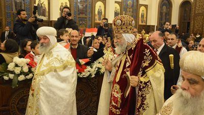 البابا تواضروس يترأس قداس العيد من العاصمة الإدارية الجديدة (صور)