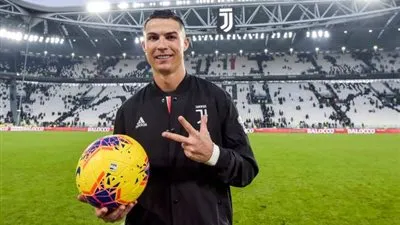 رونالدو لا يتوقف ويُحقق رقمًا فريدًا