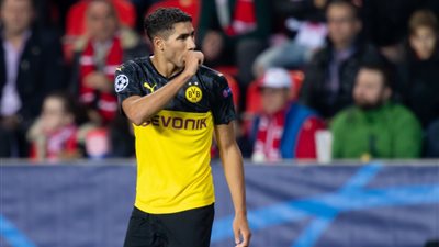 ماذا قدم أشرف حكيمي بعد تتويجه بجائزة أفضل لاعب صاعد في أفريقيا عام 2019؟