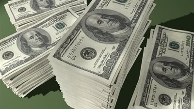 أسعار الدولار ترتفع خلال تعاملات اليوم الأربعاء