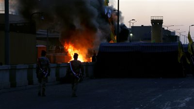 عاجل.. سقوط صاروخ قرب السفارة الأمريكية ببغداد