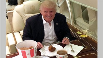 دراسة: تناول ترامب للوجبات السريعة يؤثر على صحة الأمريكيين