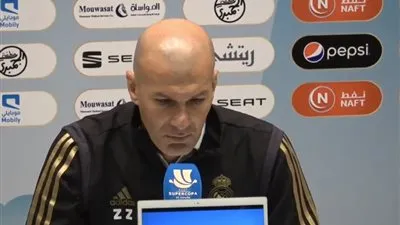 رد زيدان على توديع برشلونة للسوبر الإسباني.. واعتراف خطير قبل لقاء أتليتكو