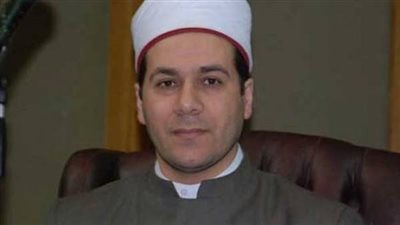 مظهر شاهين يواسي إيهاب توفيق في وفاة والده 