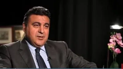 خبير يكشف ملامح أزمة الإعلام في مصر (فيديو)