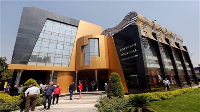 الجبلاية تسند لنجم الاهلي تنظيم مباراة السوبر 