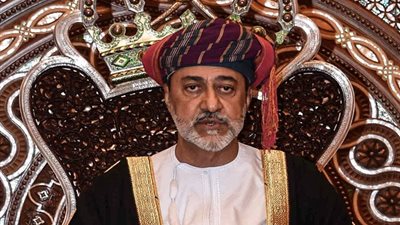 معلومات لا تعرفها عن سلطان عمان الجديد هيثم بن طارق