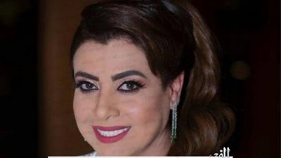 نشوى مصطفى تؤدي مناسك العمرة وتدعو لهؤلاء الفنانين 