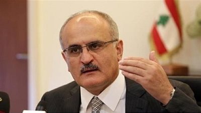 وزير المالية اللبناني يعلن الاقتراب من تشكيل الحكومة