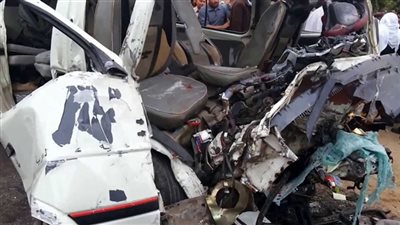 إقالة وزيرة الصحة.. إحدى مصابات الكريمات: هددنا بالنقل لو اعتذرنا