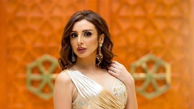 المطربة أنغام تصل السعودية وتستعد لإحياء حفل غنائي بـ 