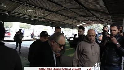 أشرف زكي يؤدي صلاة جنازة الراحلة ماجدة الصباحي