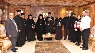 بطريرك الروم الكاثوليك في سوريا يهنئ البابا تواضروس بالعيد (صور)