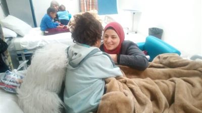 التضامن توجه برعاية الطفلة فاطمة ضحية التعذيب على يد والدها