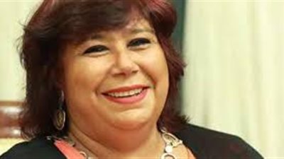 وزيرة الثقافة تشكل غرفة عمليات لمتابعة معرض الكتاب