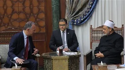 سفير أمريكا بالقاهرة: مناهج الأزهر تستحق أن تدرس عالميا