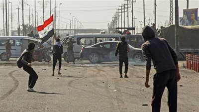 مصادر: إطلاق نار كثيف في البصرة لتفريق المتظاهرين