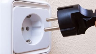 أستاذ طاقة: ترك 