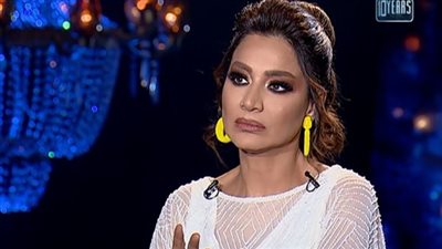 بسمة وهبة: نعاني من ظاهرة الإفتاء الشعبي