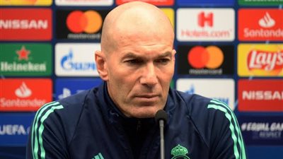 قبل مواجهة الكأس.. زيدان يربك حسابات نجمي ريال مدريد