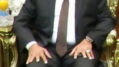 لفته إنسانية.. أمن الجيزة يُجدد جواز سفر لمواطن داخل منزله