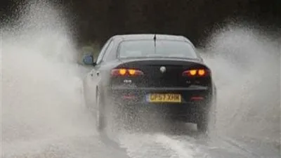 بعد تحذيرات الأرصاد من طقس اليوم.. نصائح عاجلة لحماية سيارتك من مياه الأمطار