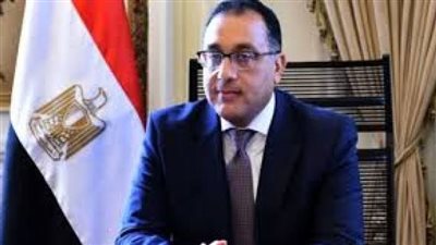 مدبولي مهنئا بعيد الشرطة: ضربتم أروع الأمثلة في أداء الواجب 