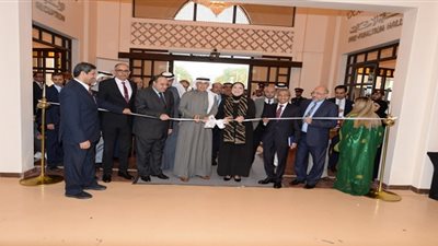 وزيرة الصناعة تفتتح الجناح المصري بمعرض الخريف الدولي 