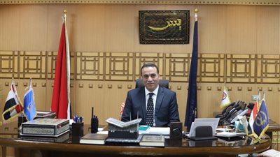 احتفالًا بعيد الشرطة.. مرور قنا يستخرج 10 رخص مجانية للمواطنين