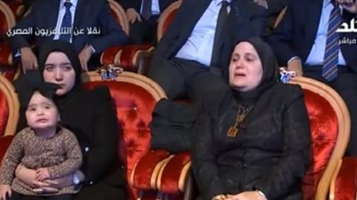 أرملة الشهيد وائل طاحون: 