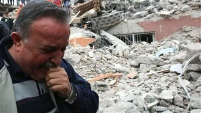 وزير الداخلية التركي: 4 قتلى حتى الآن في الزلزال