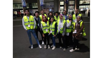 الاستقبال والتوجيه للزائرين.. مهام برنامج 