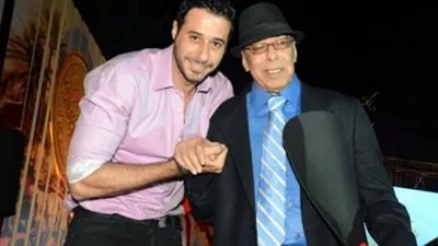 صلاح السعدني مطلوب على جوجل بعد أحدث ظهور له برفقة نجله (صورة)