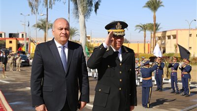 محافظ قنا: رجال الشرطة يقدمون أغلى ما عندهم للحفاظ على الأمن