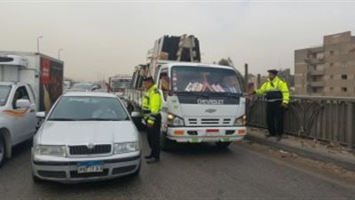 مدير المرور يتفقد الحملات على الطرق الصحراوية والساحلية