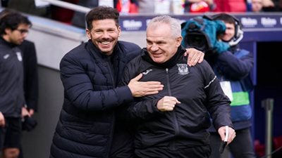 خافيير أجيري يتعادل مع سيميوني بالعافية