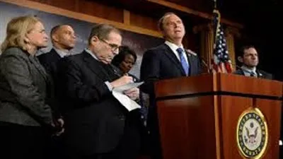 دفاع مجلس الشيوخ: الإطاحة بترامب سيكون 