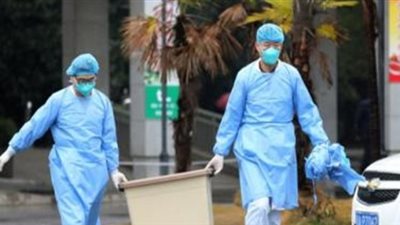 أستاذ أمراض كبد يوجه نصائح للعاملين بالمطارات لتجنب فيروس كورونا