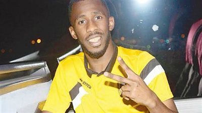 طلال عبسي ينضم رسميا لأهلي جدة لمدة 3 سنوات