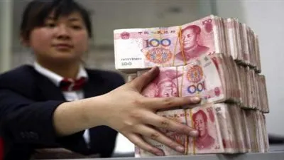 فيروس كورونا يهوي بسعر اليوان الصيني 