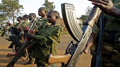 كولومبيا.. الجماعات المسلحة غير الشرعية لا تزال تجند الأطفال