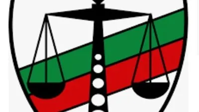 مصدر أمني يكشف حقيقة اغتصاب أب لطفلته في التبين