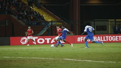 عاجل.. الهلال يشكو حكم مباراته ضد الأهلي ويتبرأ من أزمة جماهيره