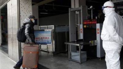 عاجل.. أول تصريحات رسمية عن الاشتباه في إصابة مصريين بالكورونا