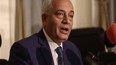 التعليم: لن نؤجل الدراسة بسبب كورونا.. ونعمل على منع 