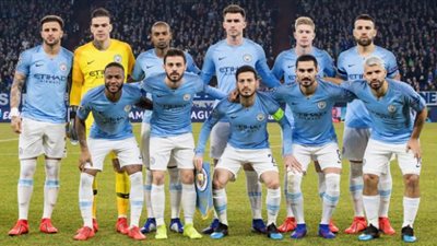 3 مدافعين على طاولة مانشستر سيتي في الصيف