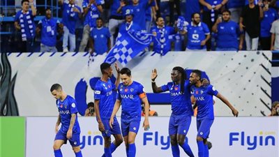 تاريخ مواجهات الهلال السعودي والرائد 